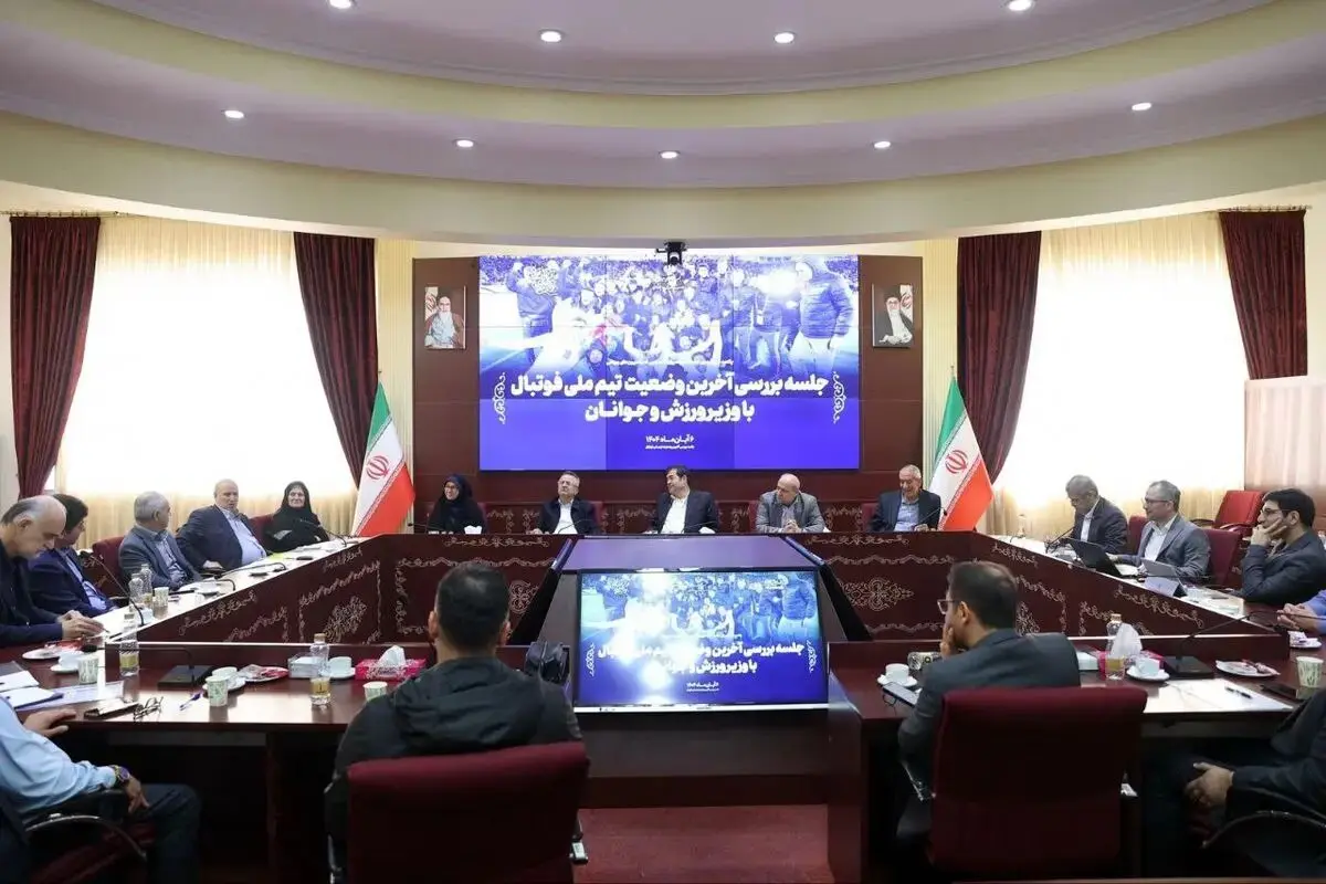 پشت‌پرده حضور کفاشیان در جلسه وزیربا تاج و  قلعه‌نویی