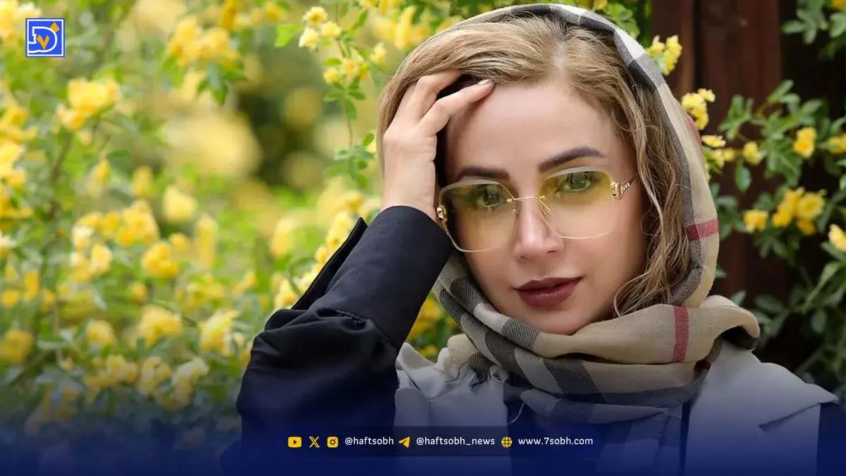آلبوم تولد شبنم قلی‌خانی خواهر زیبایش و شباهت دوخواهر با مادرشان