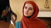 نگاهی به چیدمان منزل شاهانه و مجلل نیلوفر پارسا «بیتای آوای باران» و همسر هنرمندش، میلاد اسداللهی/ از مبلمان مدرن و دیوار کوب تا تابلو هنری و پنجره بزرگ رو به طبیعت...