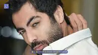 نگاهی به چیدمان منزل مدرن و هنری نوید پورفرج «رحیم نجار» سریال بامداد خمار و سگ هاسکی برفی اش/مبلمان چرمی و پوست ماری، فرشدستبافت ابریشم ایرانی، تابلو دیواری هنری و...
