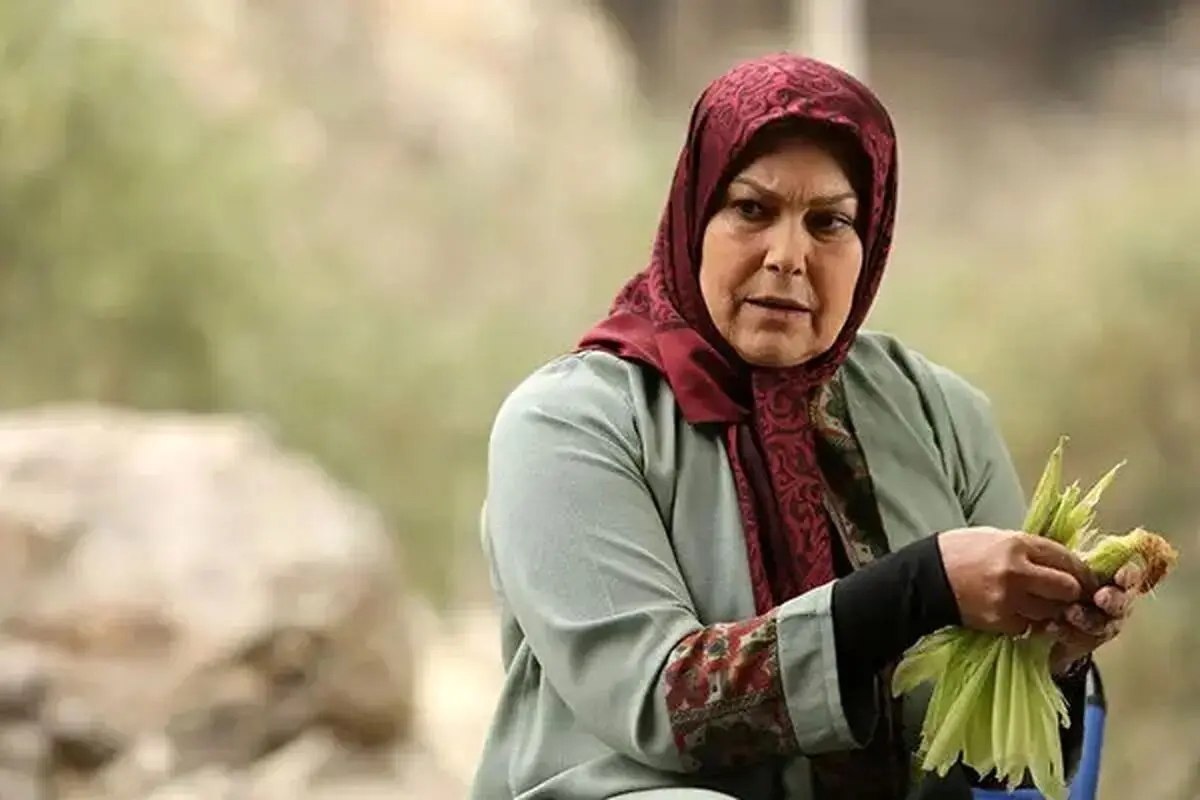 سفر در زمان | چهرۀ «مهرانه مهین‌ترابی» بازیگر سریال آنام در اولین فیلم سینمایی‌اش 40 سال پیش