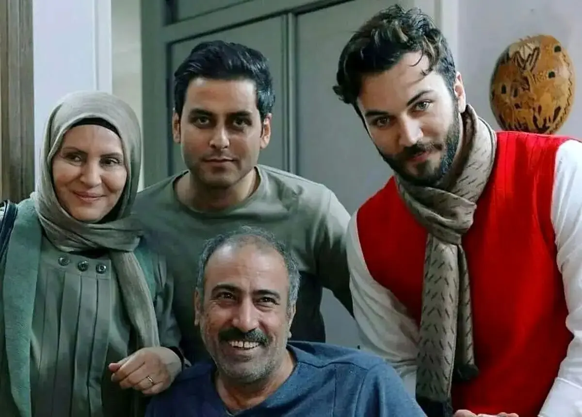سفر در زمان | جوانی شوهران مهشید جوادی «سهند و احمد» در پشت صحنه سریال آنام