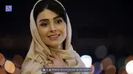 لاله مرزبان و احمد پورخوش، دو بازیگر محبوب و شناخته شده سینما و تلویزیون، در جدیدترین پروژه خود، سریال «آنا»، لحظات جذابی را پشت صحنه سپری کرده‌اند. تصویری که اخیراً از آن‌ها در پشت صحنه این سریال منتشر شده، نشان‌دهنده هم‌دلی و تعامل ویژه میان این دو هنرم