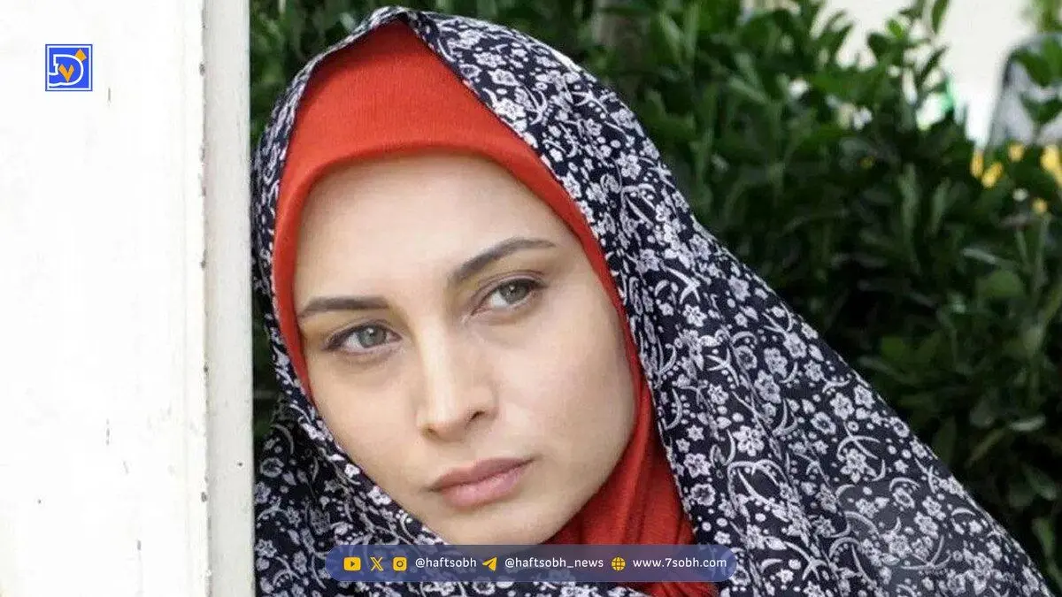 عکس کریسمسی مریم کاویانی با استایلی متفاوت و خاص، عمهِ خانم سریال فاصله‌ها در دبی/ این بازیگر روند پیری معکوس دارد؟!