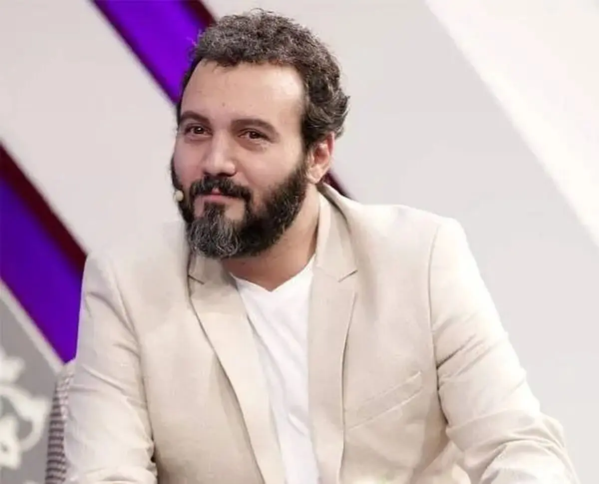 بیوگرافی کامبیز دیرباز