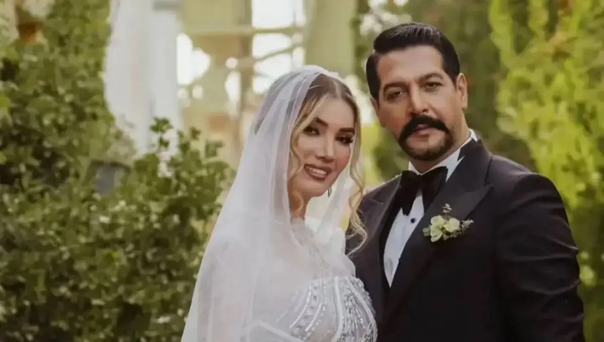 رونمایی از مادرشوهر فوق جوان متین ستوده