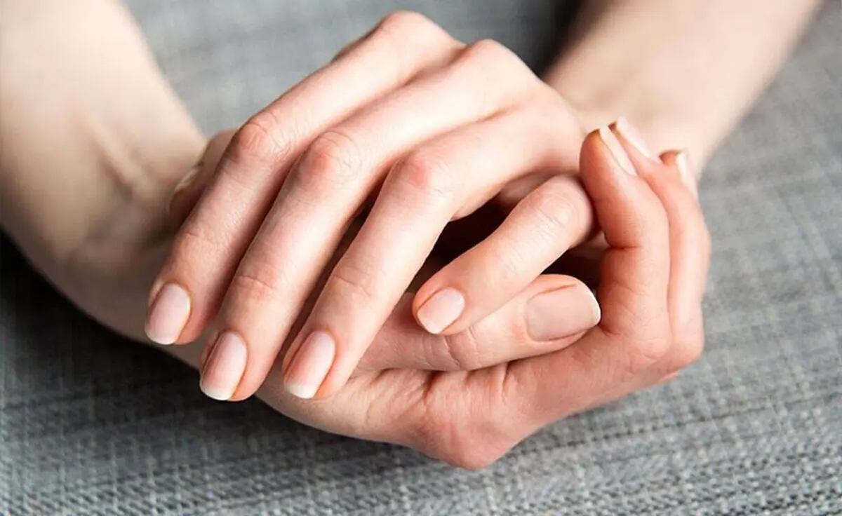 چرا ناخن های دست ۴ برابر سریع تر از پا رشد می‌کنند؟