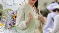 عکس ها / چای پارتی لندنی بازیگران زن و مرد ایرانی/ چای خوری لاکچری سیما خضرآبادی، مهراوه شریفی نیا، هانیه غلامی، سیاوش خیرابی، مینا مختاری، نیلوفر پارسا