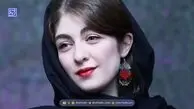 استایل گرم و دلنشین الیکا ناصری بازیگر چشم رنگی “سریال مو به مو” در پشت صحنه یک نمایش