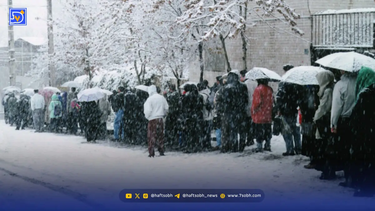 پایتخت برفی شد؛ عکس‌های تماشایی از تهران ۱۳۷۴