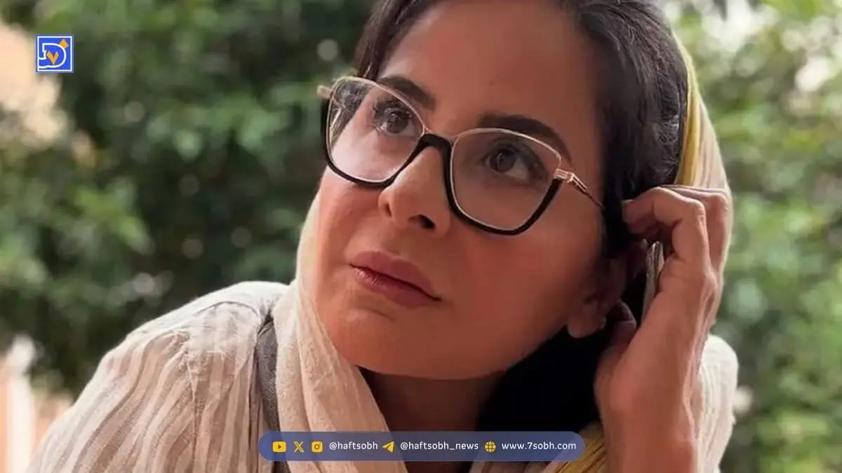 سفر زمان | چهره بامزه سیما تیرانداز در یک سالگی؛ چقدر کیوت بود