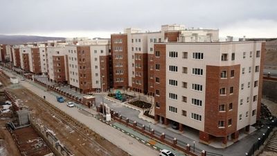 ریزش ساختمان در خیابان طالقانی تهران + ویدیو
