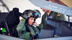 ببینید | قیمت و امکانات کلاه خلبانی جنگنده F۳۵