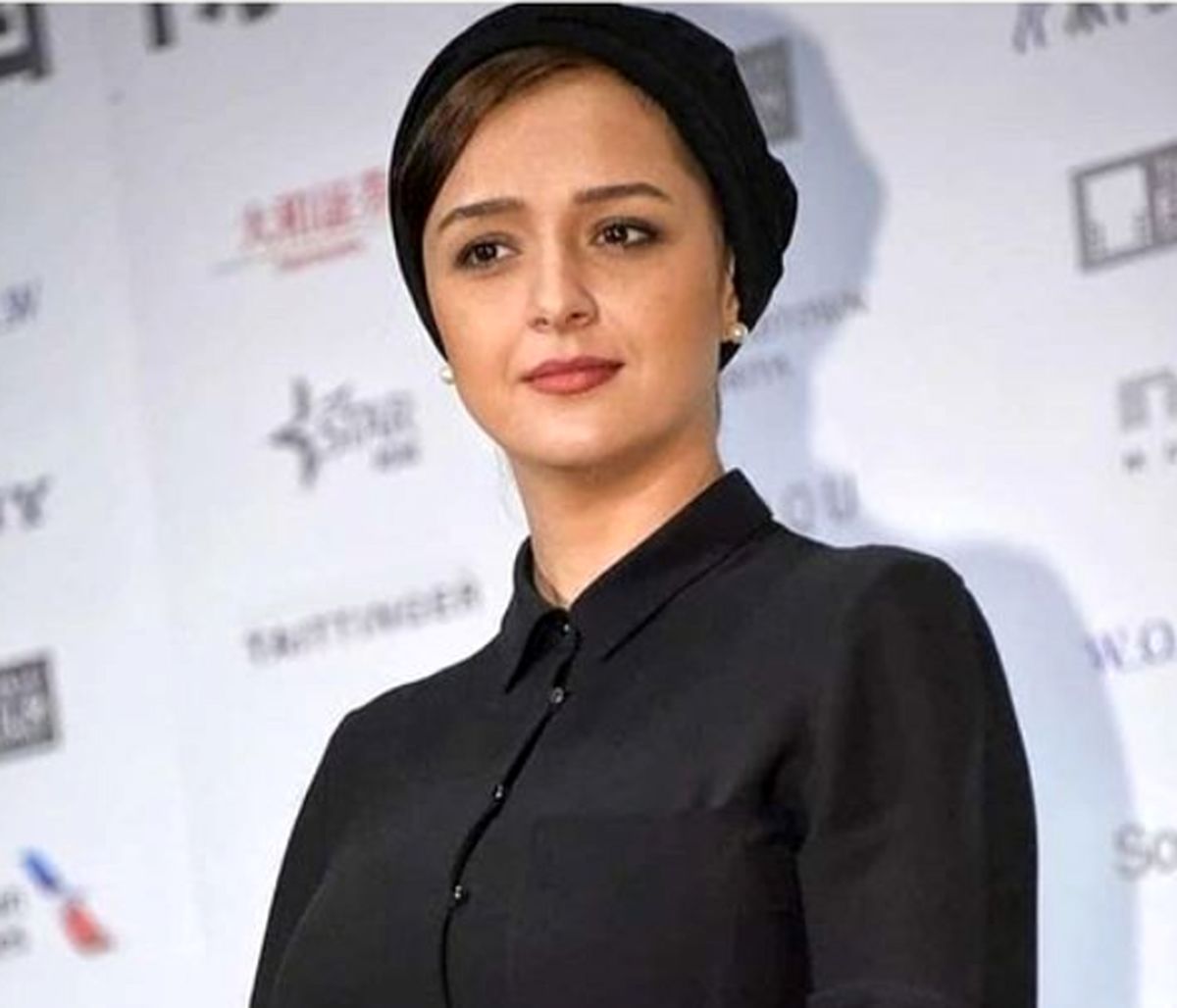نگاهی به عکس های ترانه علیدوستی مقابل دوربین عکاسان فرانسوی در جشنواره کن 2022