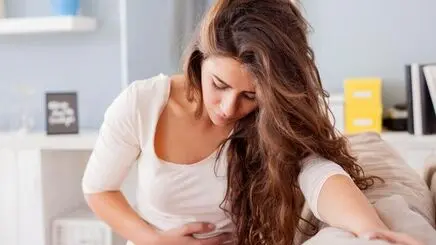 چرا شکمتان همیشه نفخ دارد؟ دلایلی که شاید هیچ‌وقت به آن فکر نکرده باشید