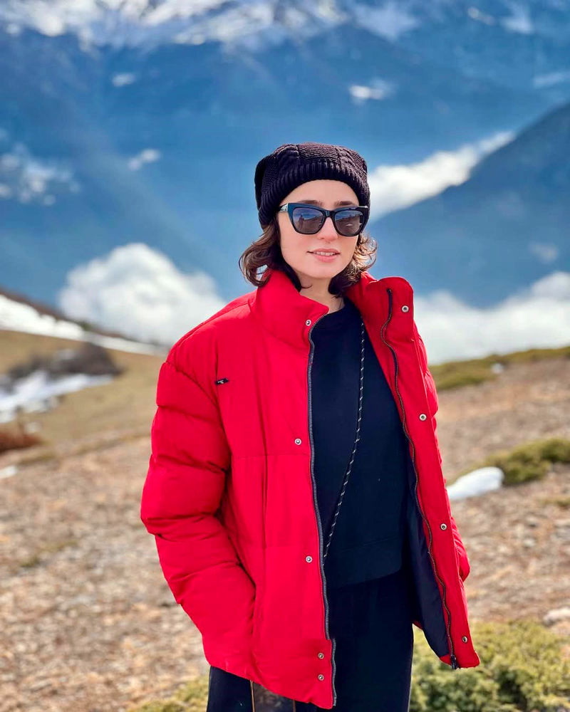 سها نیاستی