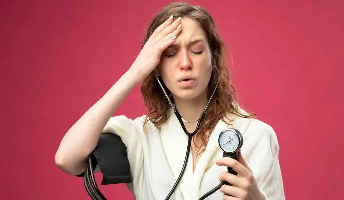 افت فشار خون چرا اتفاق می‌افتد و چه زمانی باید نگران شویم؟