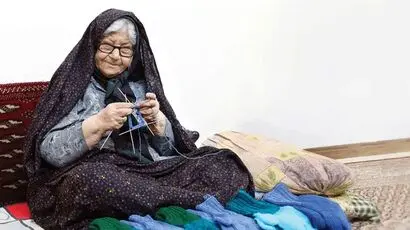 فرمانده کل سپاه درگذشت ننه عصمت را تسلیت گفت