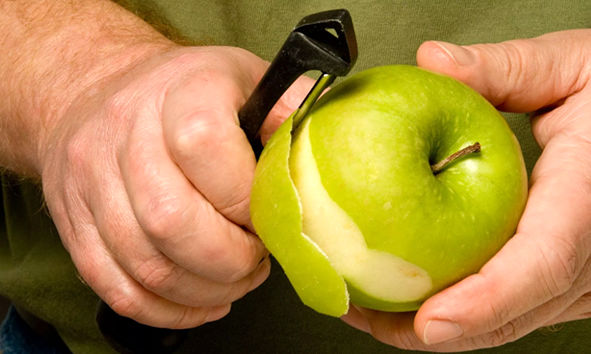‌پوست میوه‌ها برای سلامتی ضرر دارند‌ یا فایده؟