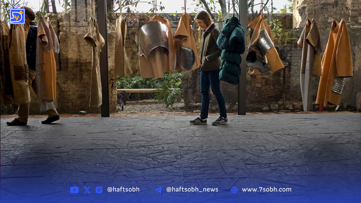 اعتراض با زبان خاکستر و تار مو