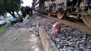 عکس | برخورد مرگبار مادر باردار و فرزندش با قطار در بهارستان