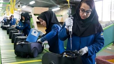 کسب ثروت با لاک و سوهان| گزارشی از درآمد‌های نجومی برخی ناخن‌کارهای حرفه‌ای