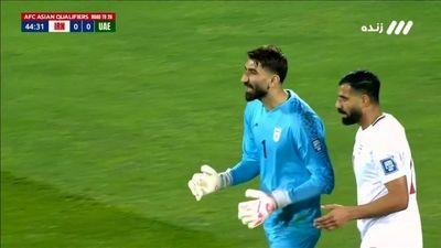 گل دوم ایران به امارات آفساید اعلام شد (ویدیو)
