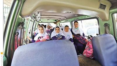 
بلژیک استفاده از تلفن همراه در مدارس را ممنوع می‌کند
