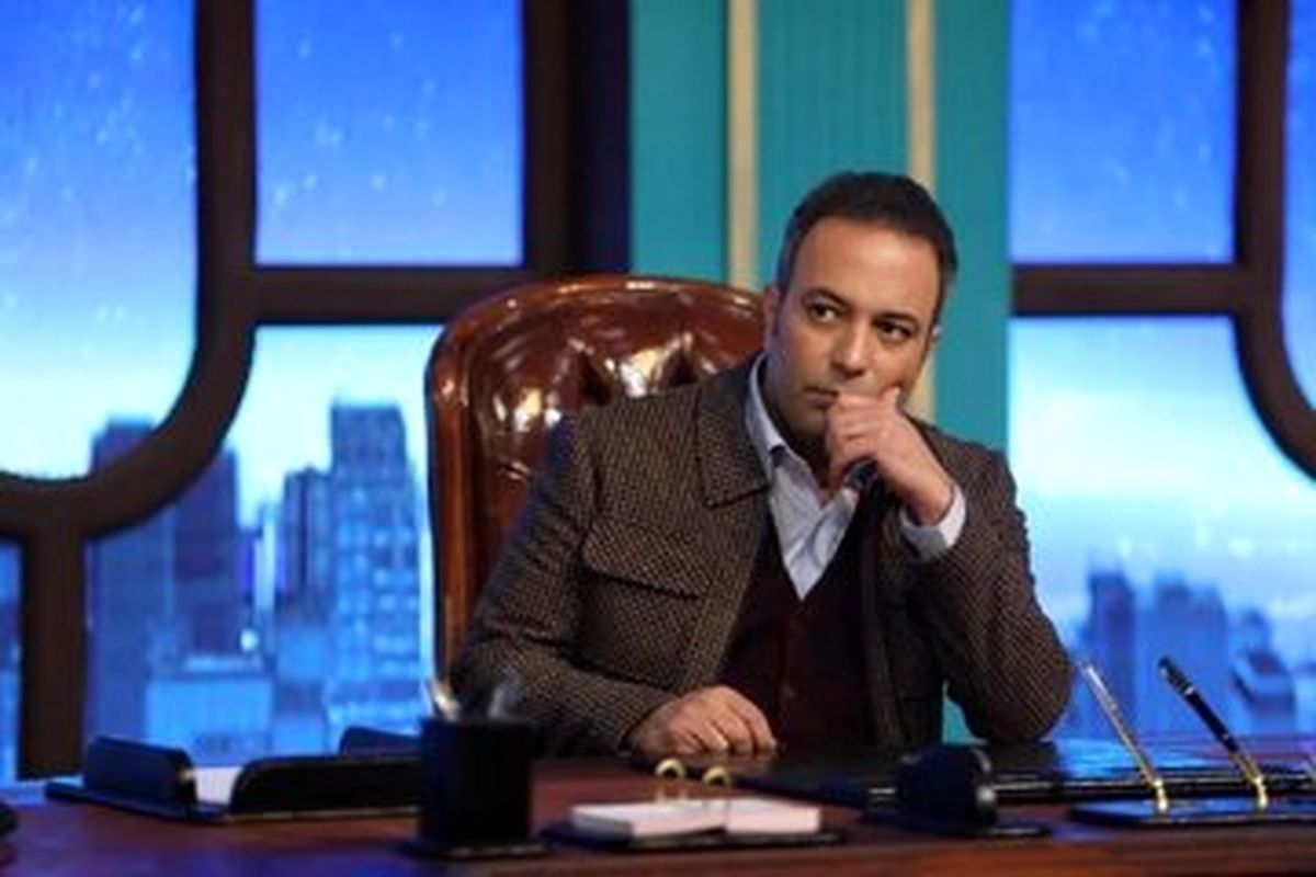 برنامه کامران نجفزاده در مورد ساختمانی که مورد حمله اسرائیل قرار گرفت