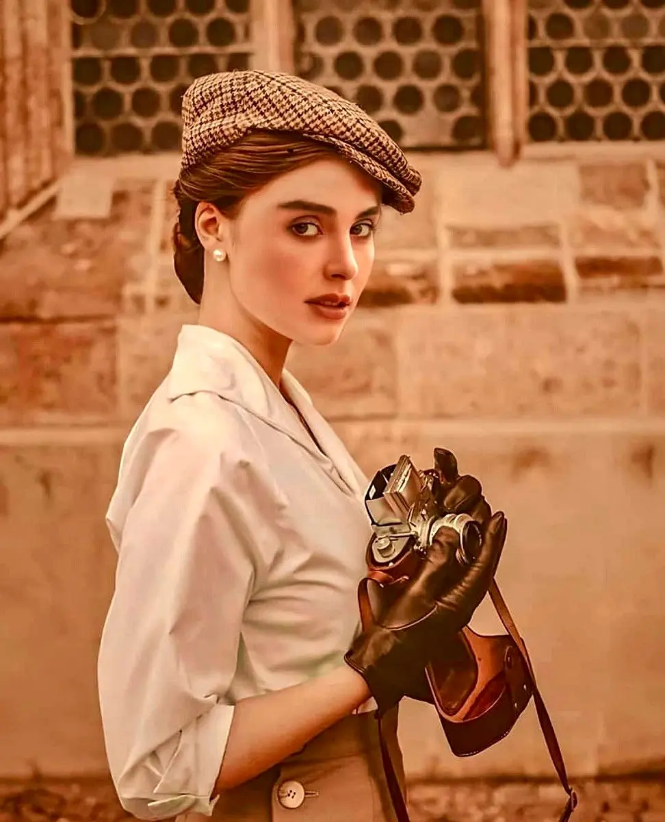 بیوگرافی لاله مرزبان2