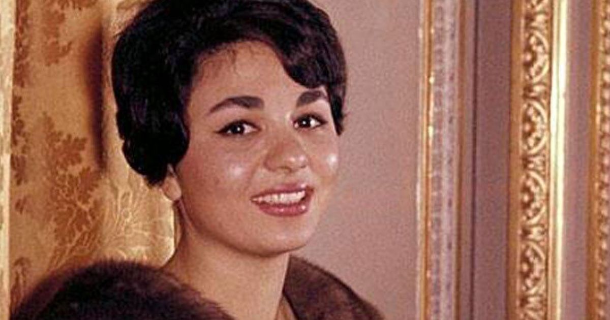 تونل زمان؛ دوچرخهسواری «فرح» ۱۶ ساله در کوچههای تهران