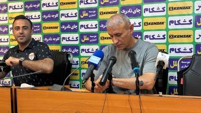 اخباری: هر تیمی که کمترین اشتباه را داشته باشد برنده میدان است