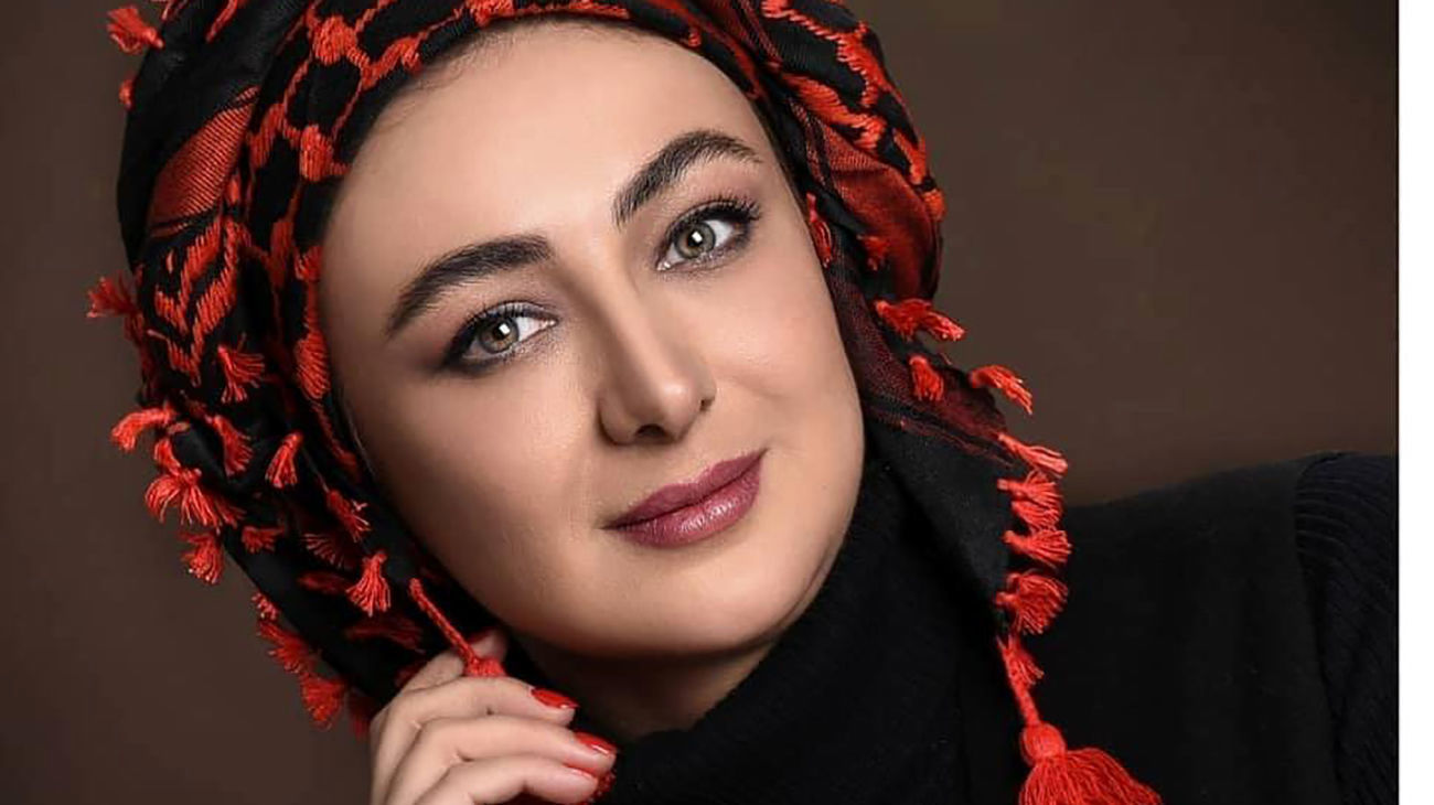 چشمان رنگی ویدا جوان
