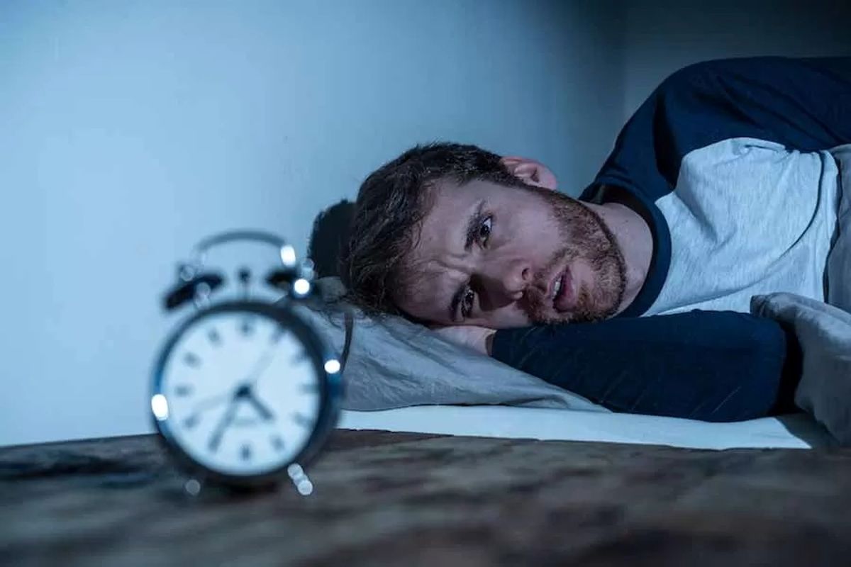 راههای مقابله با کم خوابی+ عوارض کم خوابی