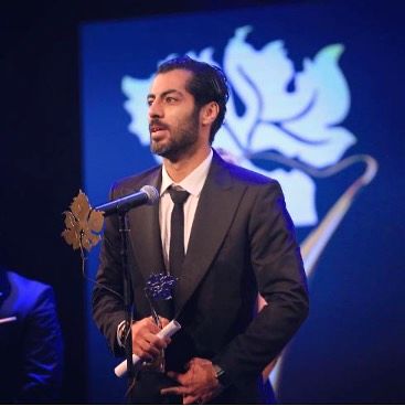 بررسی استایل نوید پورفرج