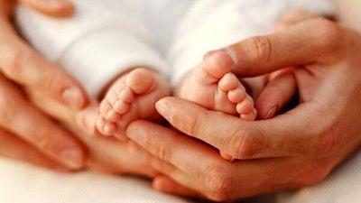 پدر نمونه یا رکورددار تاریخ؟ تولد فرزند بیست و هشتم مرد کرمانی خبرساز شد