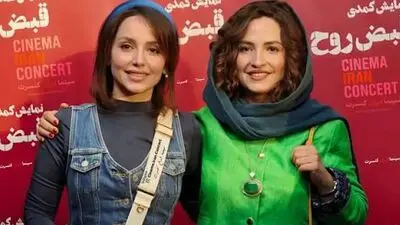استایل پاییزی بازیگران در نمایش قبض روح / نازنین بیاتی و گلاره عباسی بازهم متفاوت ظاهر شدند! + ویدئو