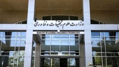 دیدار رئیس جمهور با خانواده‌های آسیب‌دیده از جنگ تحمیلی اسراییل