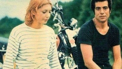 سفر به تاریخ؛ عکس منوچهر نوذری، گوگوش، حمیرا و داریوش در یک برنامه رادیویی دهه ۵۰
