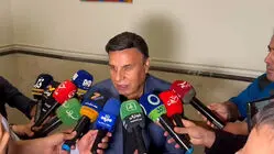 مظلومی: قلعه نویی باید اطرافش را خلوت کند