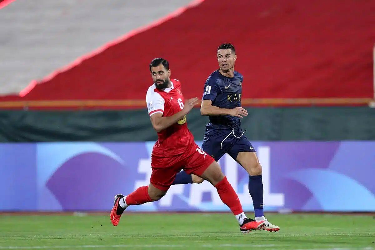 النصر با لباس آبی برابر پرسپولیس قرار میگیرد