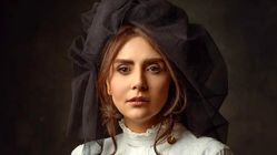 بیوگرافی شیوا مکینیان با استایل به سبک ملکه های ایران قدیم