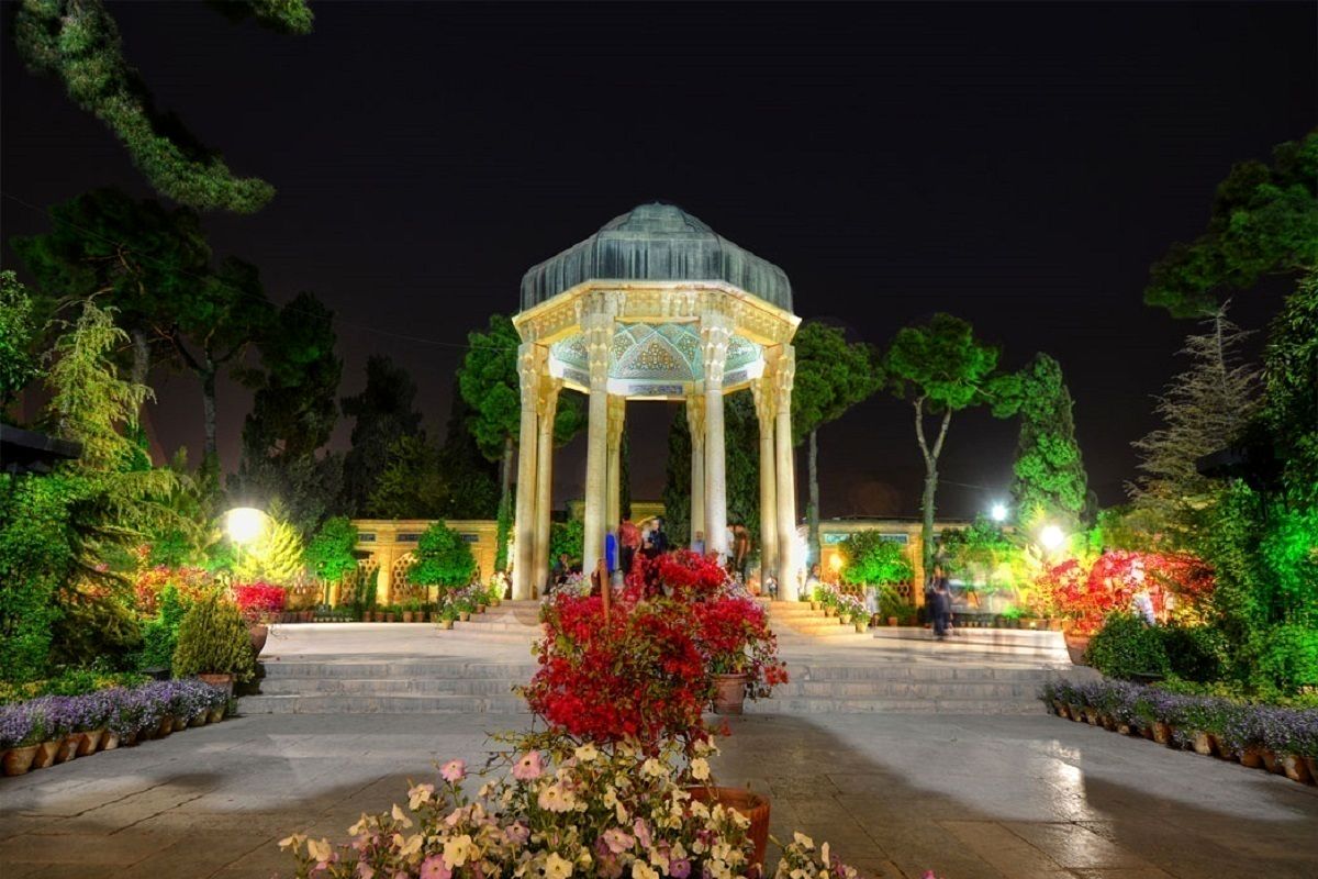 حافظیه و تختجمشید؛ پرمخاطبترین اماکن تاریخی ایران