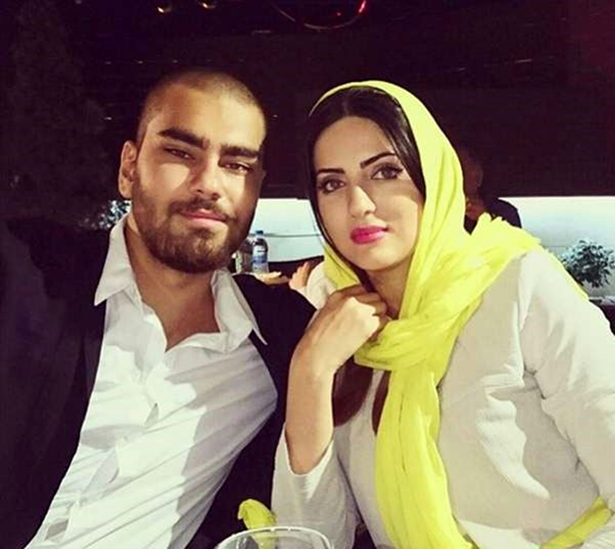 رانندگی هلیا امامی با لباس عروس