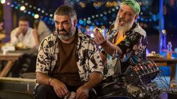 اسم بازیگران فیلم دایناسور