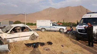 تصادف دو خودروی سواری در شرق تهران؛ چهار نفر مصدوم شدند