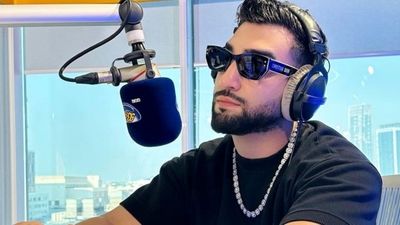 خواهر جوان و اروپایی محسن ابراهیم زاده