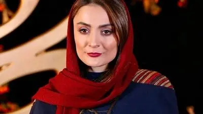 فیلم خواستگاری غافلگیرانه از السا فیروز آذر وسط تالار عروسی