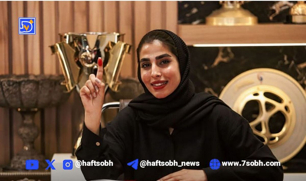 عاشقانههای بازیکن پرسپولیس برای همسرش روی ساقبند/ لیلی و مجنون جدید فوتبال