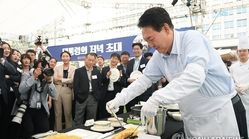 عکس‌های متفاوت از آشپزی کردن رئیس‌جمهور کره ‌جنوبی